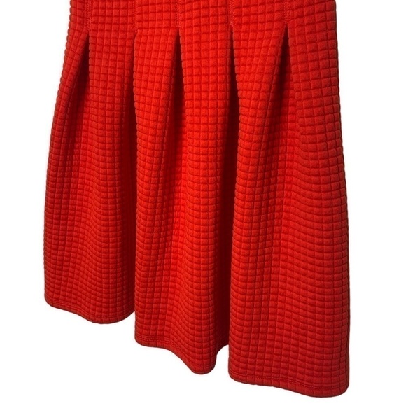 H&m Cherry Red Sleeveless Quilted Fit and Flare Dress Party Office Size Small - Picture 7 of 11